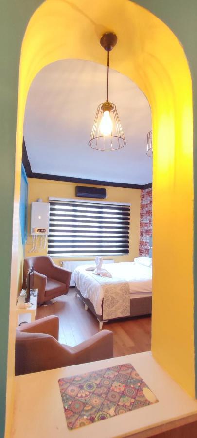 Maria Apart Close To Galata Tower And Taksim Appartement